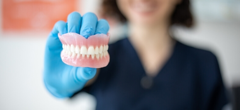 Benefits of Modern Dentures
