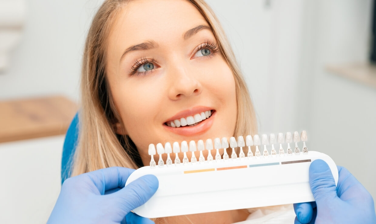 Cosmetic Bonding vs. Veneers: Which Is Right for You?