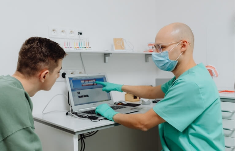 Implant Consultation & Treatment Planning